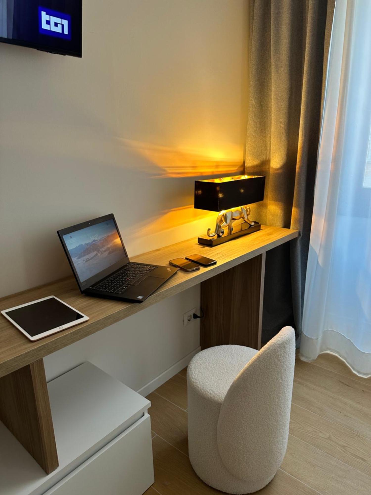 Luna Luxury Suite Бергамо Екстер'єр фото